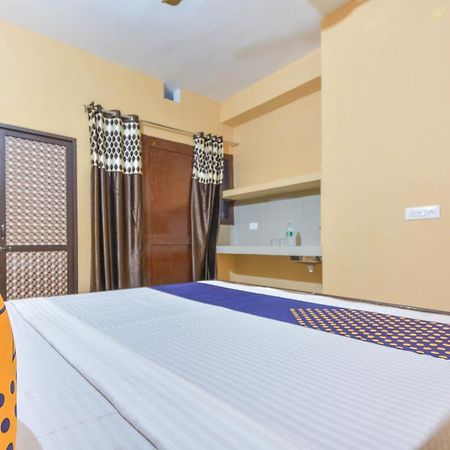 สปอต ออน 61033 โฮเต็ล ไดมอนด์ Hotel Sohana ภายนอก รูปภาพ