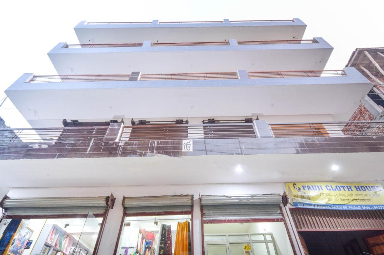 สปอต ออน 61033 โฮเต็ล ไดมอนด์ Hotel Sohana ภายนอก รูปภาพ